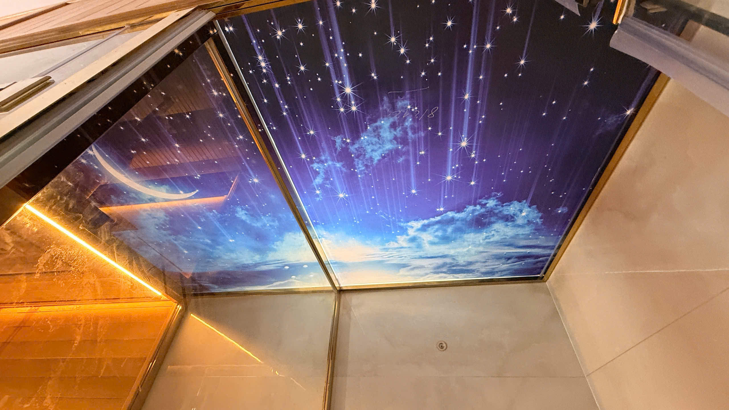 Dự Án Thi Công Phòng Xông Hơi Biệt Thự Cao Cấp Tại Yên Phong, Bắc Ninh | Helios Sauna 2 Hệ thống vách gỗ và ghế băng hai tầng tại biệt thự Yên Phong Bắc Ninh